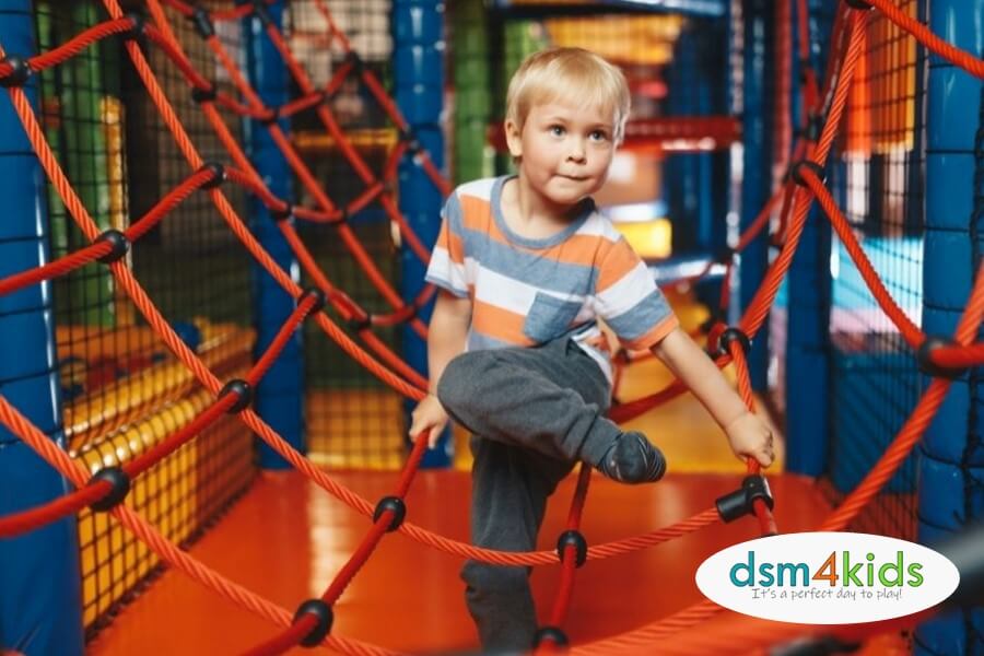 Places to jump and bounce for kids in Des Moines